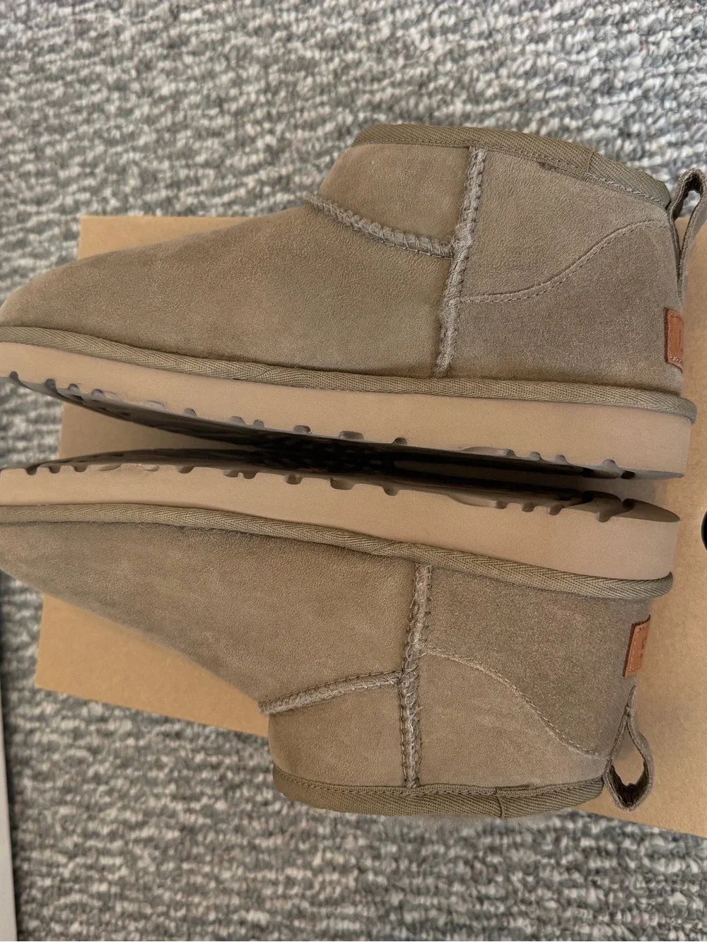 UGG Ultra Mini Antelope
